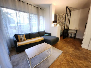 Charming Studio with Garden in Neuilly-sur-Seine